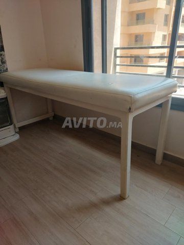 Table de soins multi-usages