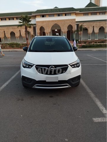 Opel Crossland Diesel Manuelle 2018 à Kénitra