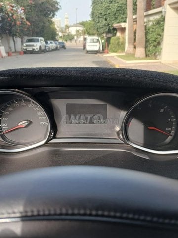 Peugeot 308 Diesel Manuelle 2014 à Casablanca