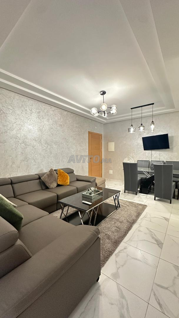 Appartement meublé à louer à la journée en face de l'université M'sennana