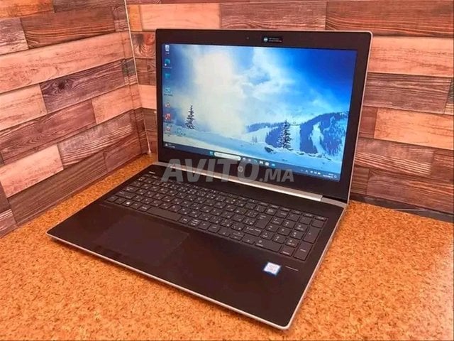 Hp i5 8eme Double Graphique Ram 8 Disc 256 SSD 