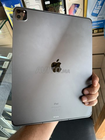 ipad pro 12.9 M2 5thgen 512 go wifi cellular