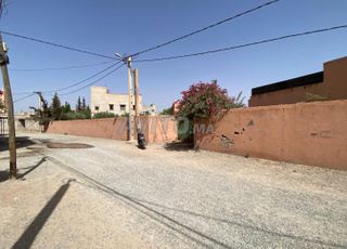 Villa à vendre superficie 2044m titre prix 135