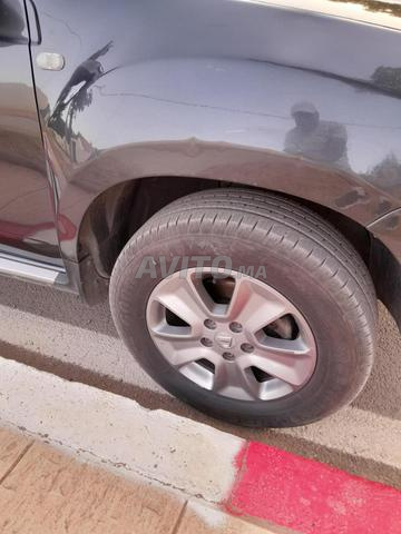Dacia المرجو الاتصال بي واتساب - 2
