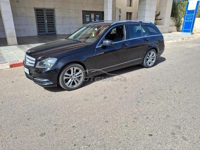 Mercedes-Benz 220 Diesel Automatique 2012