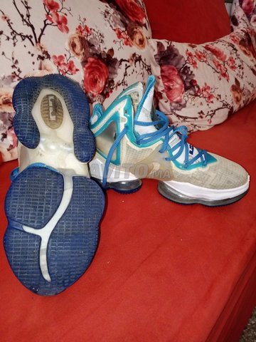 Nike air debrun