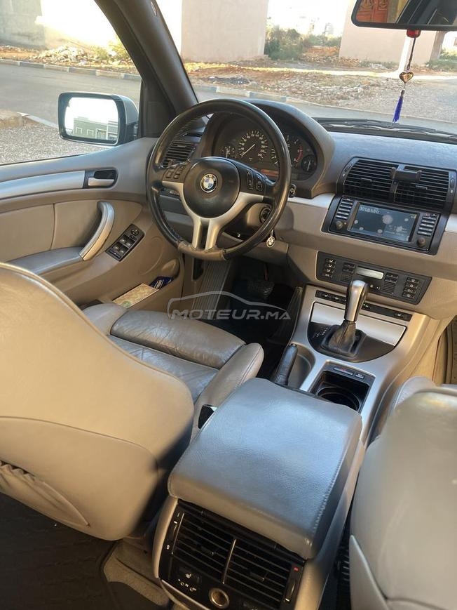 BMW X5  à NADOR 