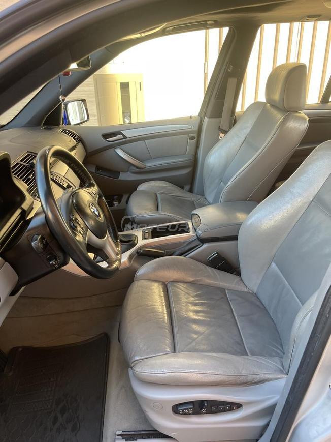BMW X5  à NADOR 