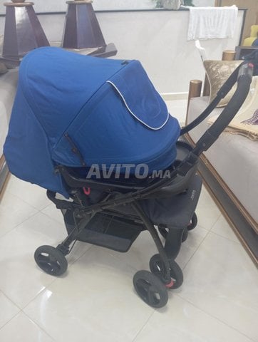 Grand poussette importer