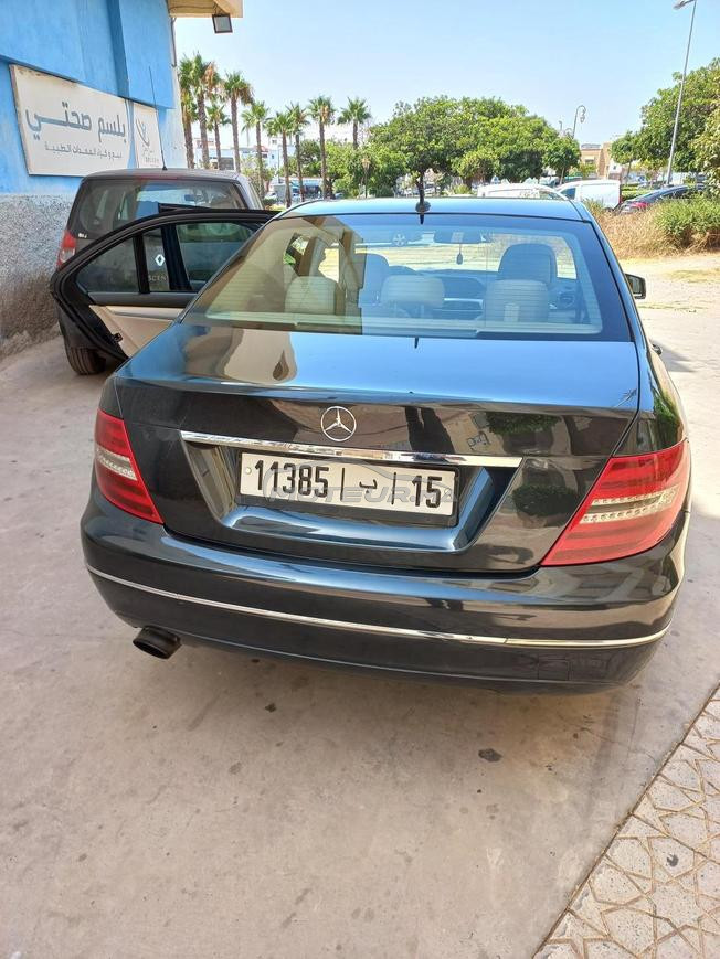 mercedes 220 model 2012 dedouanee 2016