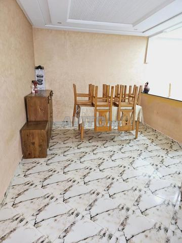 Maison avec 2 étage 