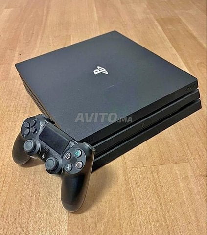 Ps4 Pro avec 10 jeux