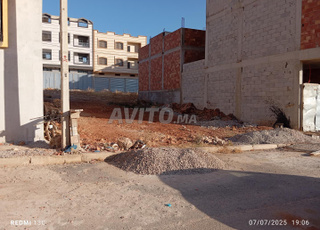 Ventre terrain r2 au lotissement oum rabi3