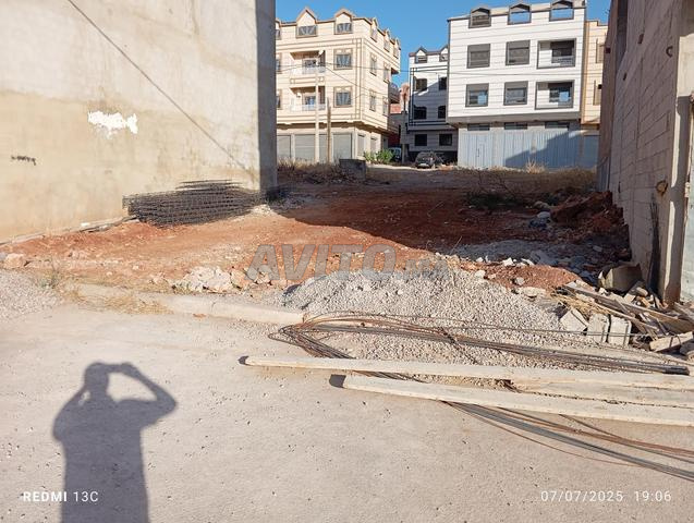 Ventre terrain r2 au lotissement oum rabi3 - 2