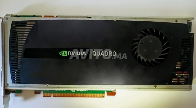 ~carte graphique NVIDIA Quadro 4000 