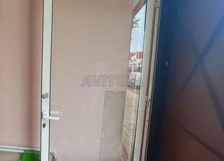 porte circulaire et porte vitrine