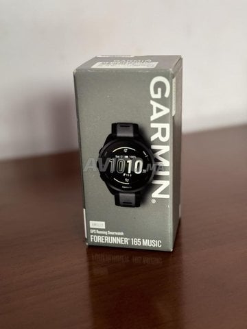 Montres Garmin sous emballage