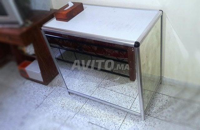 Comptoir Vitrine Miroirs كونطوار فيترينة مرايات