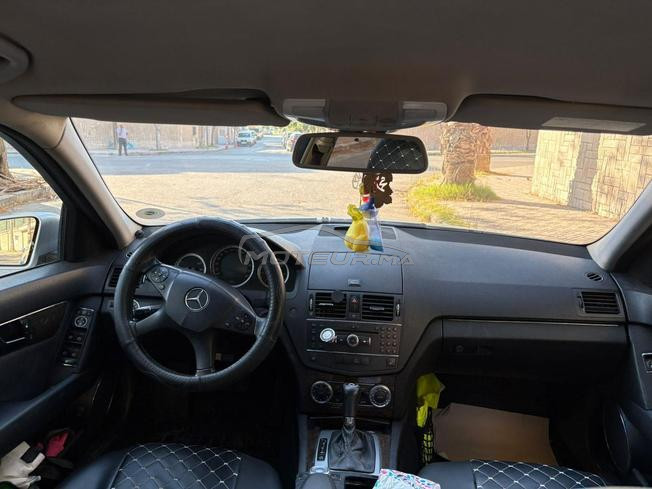 Mercedes-Benz C220