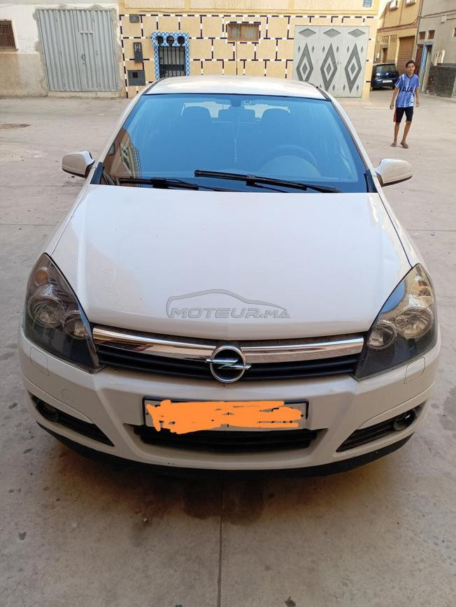 Hamid opel astra