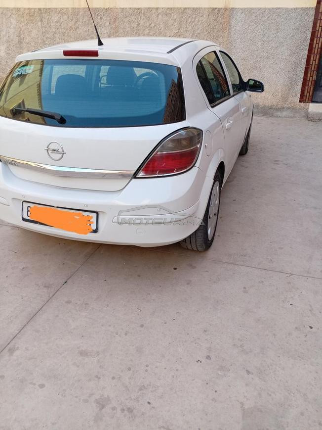 Hamid opel astra