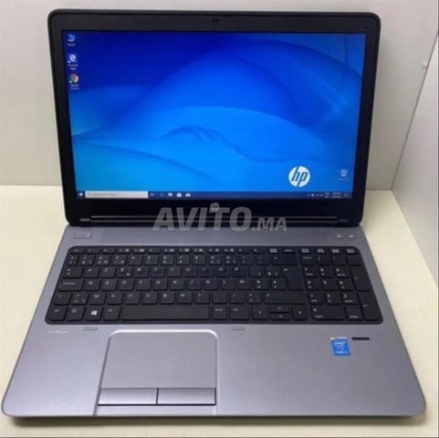 Hp i5 Ram 10 Double Graphique Disc SSDD 