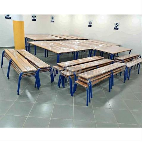 CHAISES ET TABLE تمن المصنع  