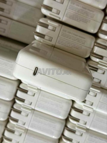 les chargeurs original apple 61W type C 