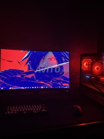 pc gamer full setup clavier souris et l’ecran