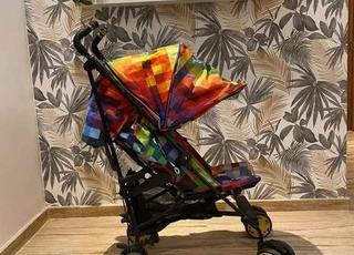 Poussette comme neuf 