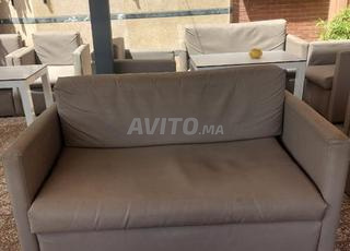 fauteuil et table  pour café restaurant 