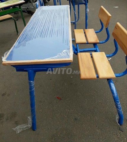 table pupitre double places avec casier perforé 