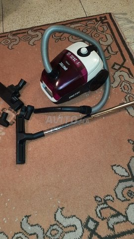 Aspirateur imetec 2000w 