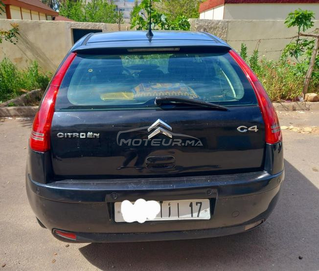 سيارة  citroën c4 