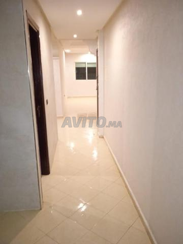 Appartement à louer 96 m² à Temara Wifak - 2