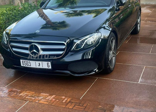 À VENDRE MercedesBenz Classe E Modèle 2017