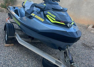 seadoo rxt 325  