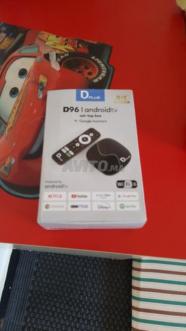 TV box D plus  avec iptv smat x 1ans