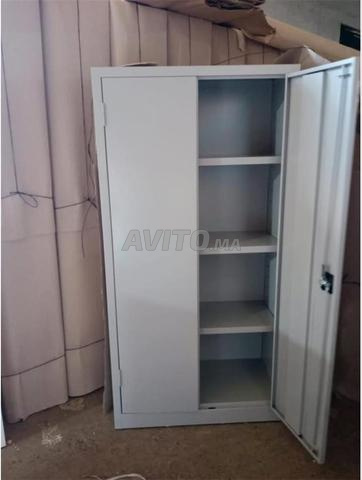 fabrication vestaire et armoire et rayonnage 