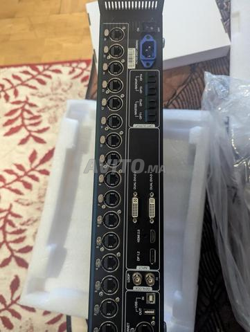 novastar MCTRL4K et convertisseur CVT10 - 2