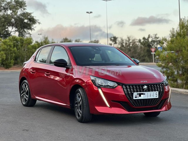Peugeot 208