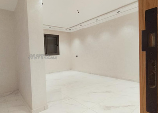 شقة فاخمة للبيع ببيت الصحافة 89 متر 