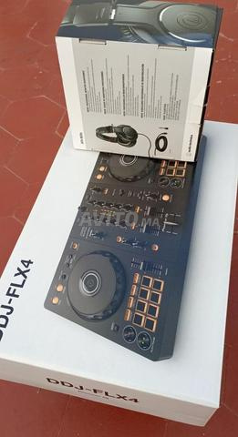 pioneer ddj flx 4 et casque DJ - 2