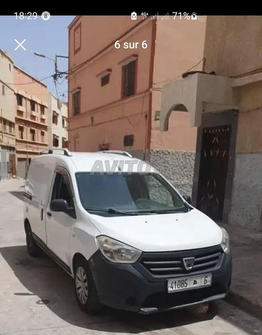Dacia dokker modèle 2014/11 diesel 6 cheval