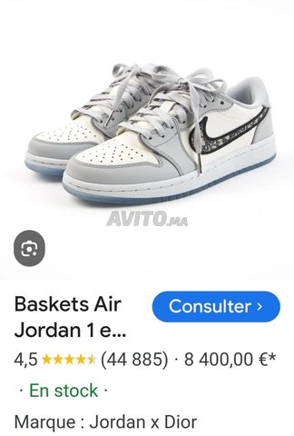 Proposer à la vente les Air Jordan 1 Dior .