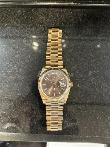rolex day date mouvement swiss 
