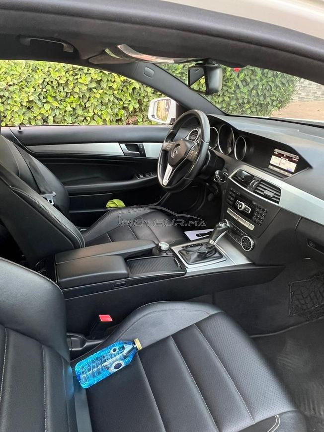 Mercedes-Benz 220 Diesel Automatique 2013 à Agadir