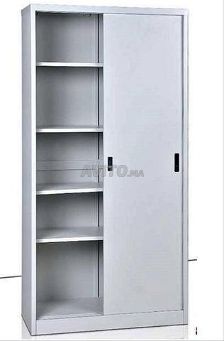 Armoire métallique haute a deux portes battante  - 2