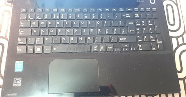 PC Portable TOSHIBA SATELLITE L50-B 