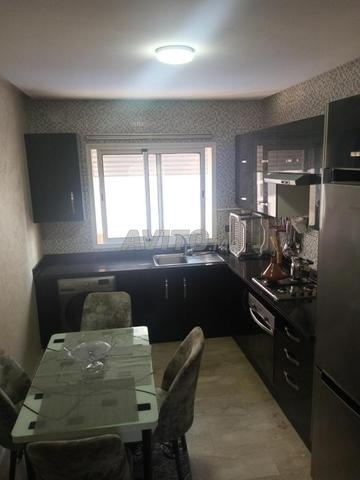 شقة جميلة للإيجار في المنصورية L007